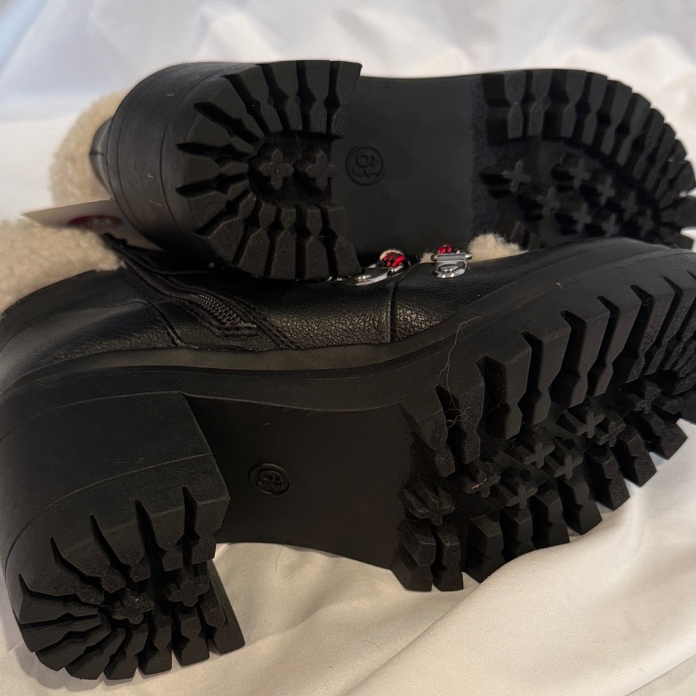 Universal Thread Aubrie Heeled Boot - Picture 5 of 5